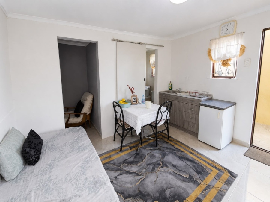 4 Bedroom Property for Sale in Delft South Western Cape